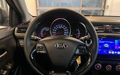 KIA Rio III рестайлинг, 2016 год, 865 000 рублей, 10 фотография