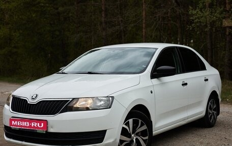 Skoda Rapid I, 2014 год, 820 000 рублей, 1 фотография