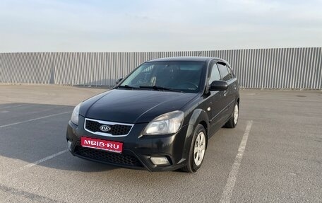 KIA Rio II, 2011 год, 650 000 рублей, 1 фотография