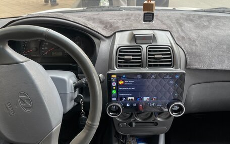 Hyundai Accent II, 2006 год, 670 000 рублей, 5 фотография