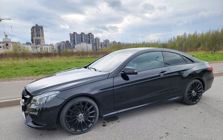Mercedes-Benz E-Класс, 2014 год, 1 400 000 рублей, 2 фотография
