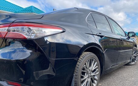 Toyota Camry, 2018 год, 2 449 900 рублей, 4 фотография