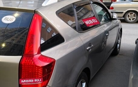 KIA cee'd I рестайлинг, 2010 год, 575 000 рублей, 2 фотография