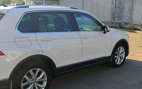 Volkswagen Tiguan II, 2018 год, 3 000 000 рублей, 5 фотография