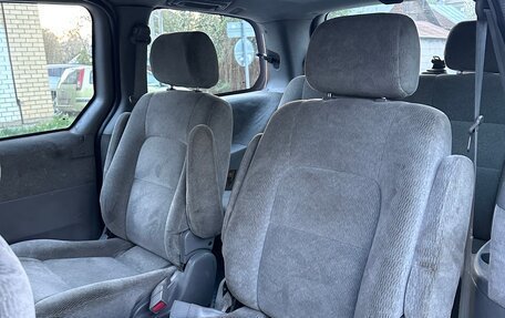 KIA Carnival III, 2004 год, 450 000 рублей, 8 фотография