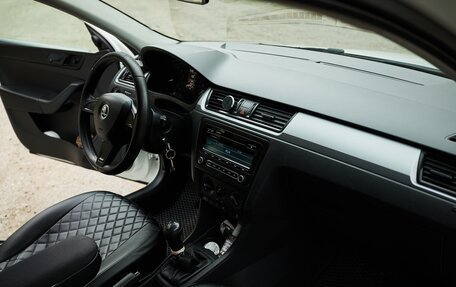 Skoda Rapid I, 2014 год, 820 000 рублей, 17 фотография