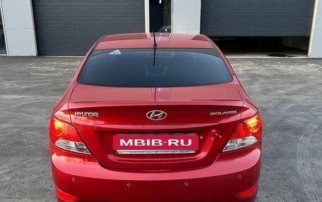 Hyundai Solaris II рестайлинг, 2012 год, 690 000 рублей, 4 фотография