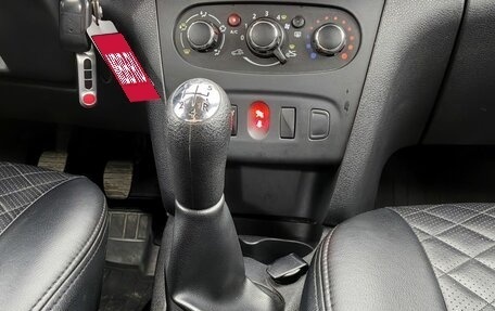 Renault Sandero II рестайлинг, 2019 год, 1 200 000 рублей, 12 фотография