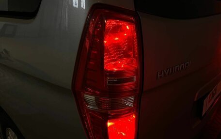 Hyundai H-1 II рестайлинг, 2014 год, 1 650 000 рублей, 30 фотография