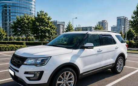 Ford Explorer VI, 2017 год, 3 300 000 рублей, 4 фотография