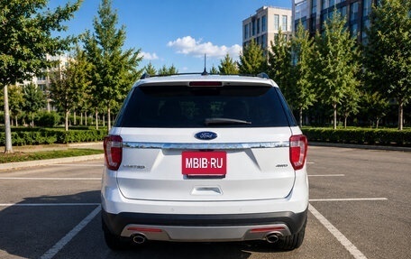 Ford Explorer VI, 2017 год, 3 300 000 рублей, 5 фотография
