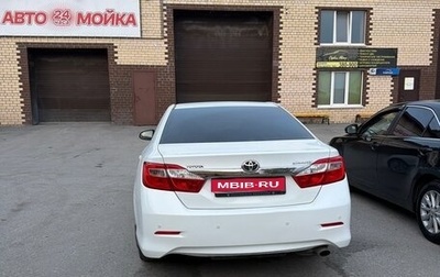 Toyota Camry, 2014 год, 1 680 000 рублей, 1 фотография