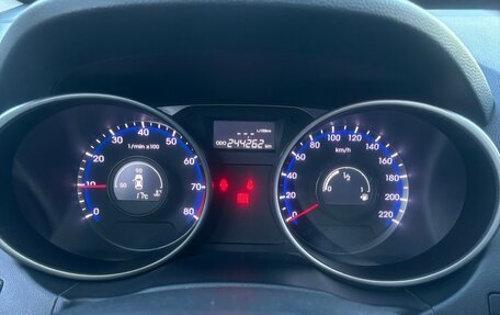 Hyundai ix35 I рестайлинг, 2010 год, 870 000 рублей, 14 фотография