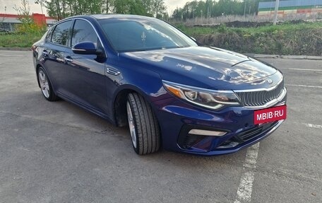 KIA Optima IV, 2019 год, 2 000 000 рублей, 2 фотография
