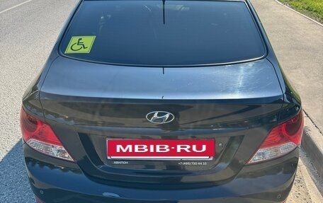 Hyundai Solaris II рестайлинг, 2011 год, 830 000 рублей, 3 фотография