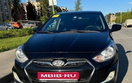 Hyundai Solaris II рестайлинг, 2011 год, 830 000 рублей, 7 фотография