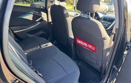 Hyundai Solaris II рестайлинг, 2011 год, 830 000 рублей, 18 фотография