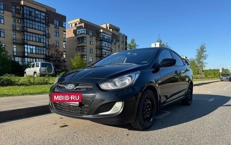 Hyundai Solaris II рестайлинг, 2011 год, 830 000 рублей, 8 фотография