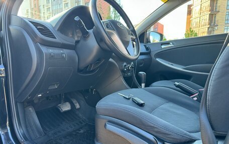 Hyundai Solaris II рестайлинг, 2011 год, 830 000 рублей, 24 фотография