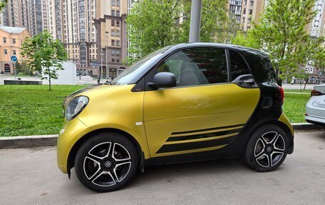 Smart Fortwo III, 2017 год, 1 300 000 рублей, 2 фотография