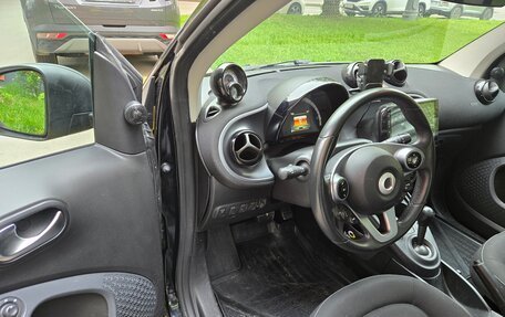 Smart Fortwo III, 2017 год, 1 300 000 рублей, 11 фотография