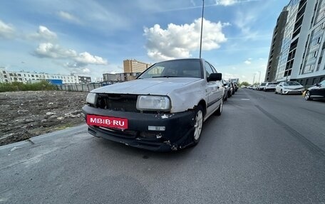 Volkswagen Vento, 1992 год, 130 000 рублей, 2 фотография