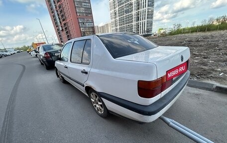 Volkswagen Vento, 1992 год, 130 000 рублей, 7 фотография