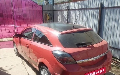 Opel Astra H, 2005 год, 550 000 рублей, 2 фотография