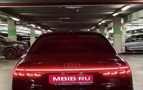 Audi A8, 2018 год, 4 500 000 рублей, 4 фотография