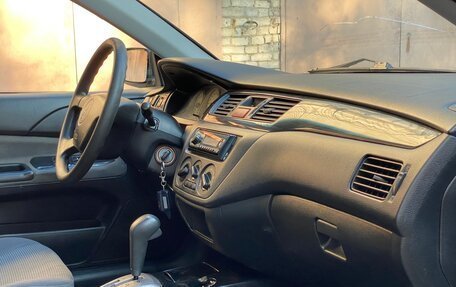 Mitsubishi Lancer IX, 2004 год, 340 000 рублей, 13 фотография