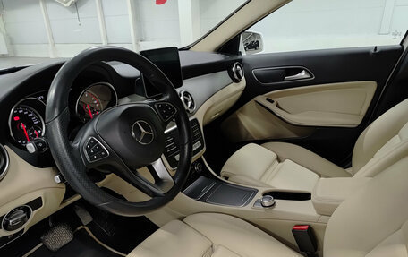 Mercedes-Benz GLA, 2018 год, 2 750 000 рублей, 20 фотография