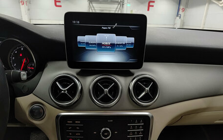 Mercedes-Benz GLA, 2018 год, 2 750 000 рублей, 18 фотография