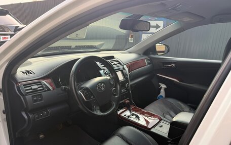 Toyota Camry, 2014 год, 1 680 000 рублей, 5 фотография