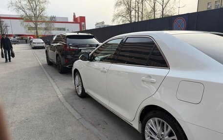 Toyota Camry, 2014 год, 1 680 000 рублей, 3 фотография