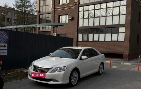 Toyota Camry, 2014 год, 1 680 000 рублей, 7 фотография
