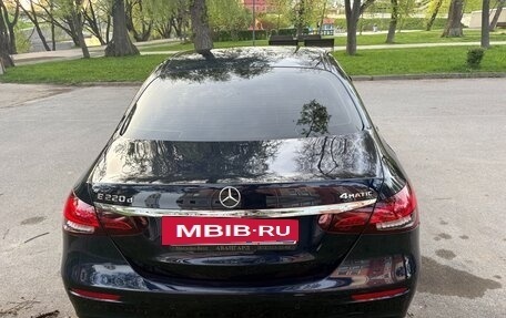 Mercedes-Benz E-Класс, 2020 год, 3 550 000 рублей, 7 фотография