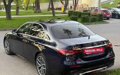 Mercedes-Benz E-Класс, 2020 год, 3 550 000 рублей, 8 фотография