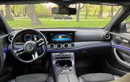 Mercedes-Benz E-Класс, 2020 год, 3 550 000 рублей, 13 фотография