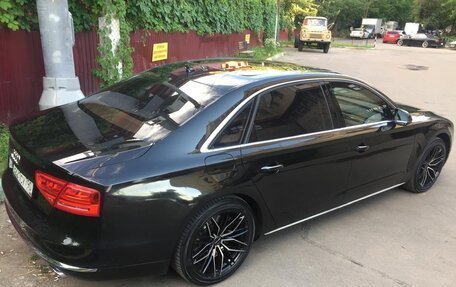 Audi A8, 2011 год, 1 900 000 рублей, 7 фотография