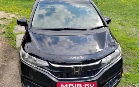 Honda Fit III, 2019 год, 1 420 000 рублей, 3 фотография