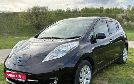 Nissan Leaf I, 2012 год, 600 000 рублей, 11 фотография
