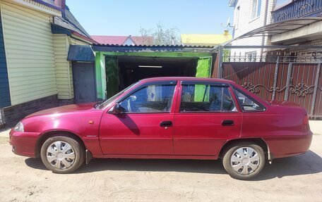 Daewoo Nexia I рестайлинг, 2012 год, 500 000 рублей, 9 фотография