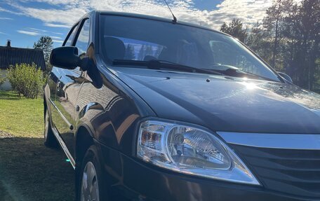 Renault Logan I, 2011 год, 650 000 рублей, 2 фотография