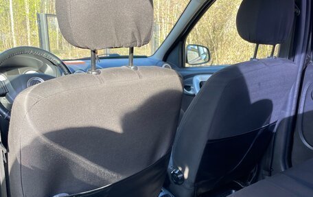 Renault Logan I, 2011 год, 650 000 рублей, 6 фотография