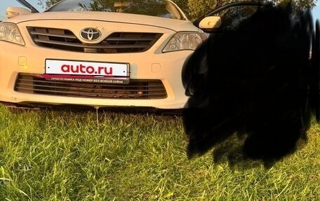 Toyota Corolla, 2011 год, 900 000 рублей, 10 фотография