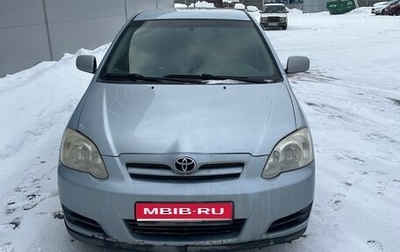 Toyota Corolla, 2004 год, 580 000 рублей, 1 фотография