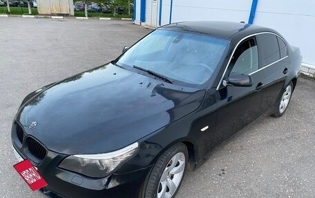 BMW 5 серия, 2004 год, 970 000 рублей, 2 фотография