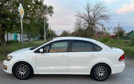 Volkswagen Polo VI (EU Market), 2016 год, 915 000 рублей, 7 фотография