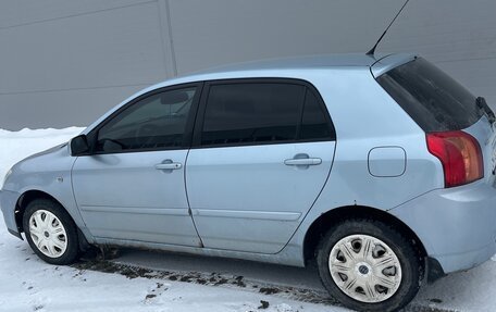 Toyota Corolla, 2004 год, 580 000 рублей, 2 фотография