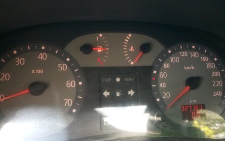 Renault Symbol I, 2004 год, 460 000 рублей, 17 фотография